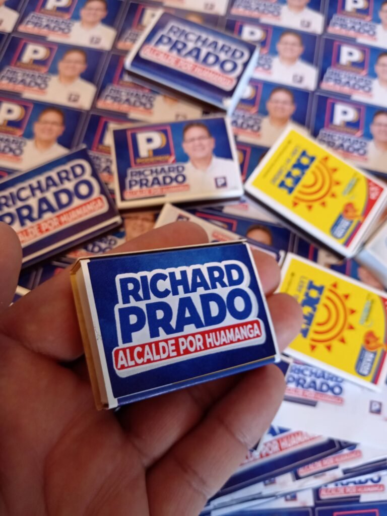 Fabricar stickers para cajas de fósforos personalizados para empresas y fabricantes.
