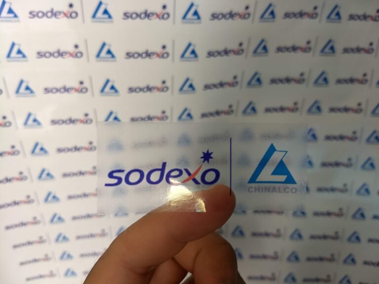 Stickers transparentes para productos con acabado profesional